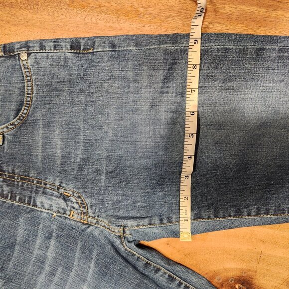 AuthenticVintage jeans Lacoste size 4 - Picture 9 of 9